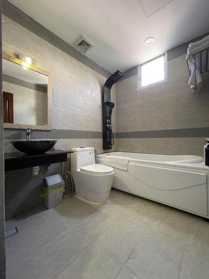 Y Linh Hotel Quy Nhon Eksteriør bilde