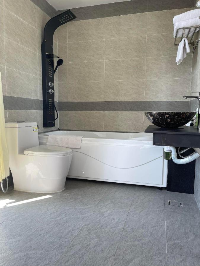 Y Linh Hotel Quy Nhon Eksteriør bilde